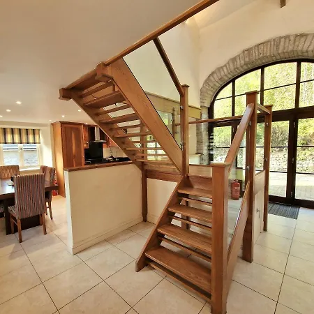 Lovelady Shield Cottages